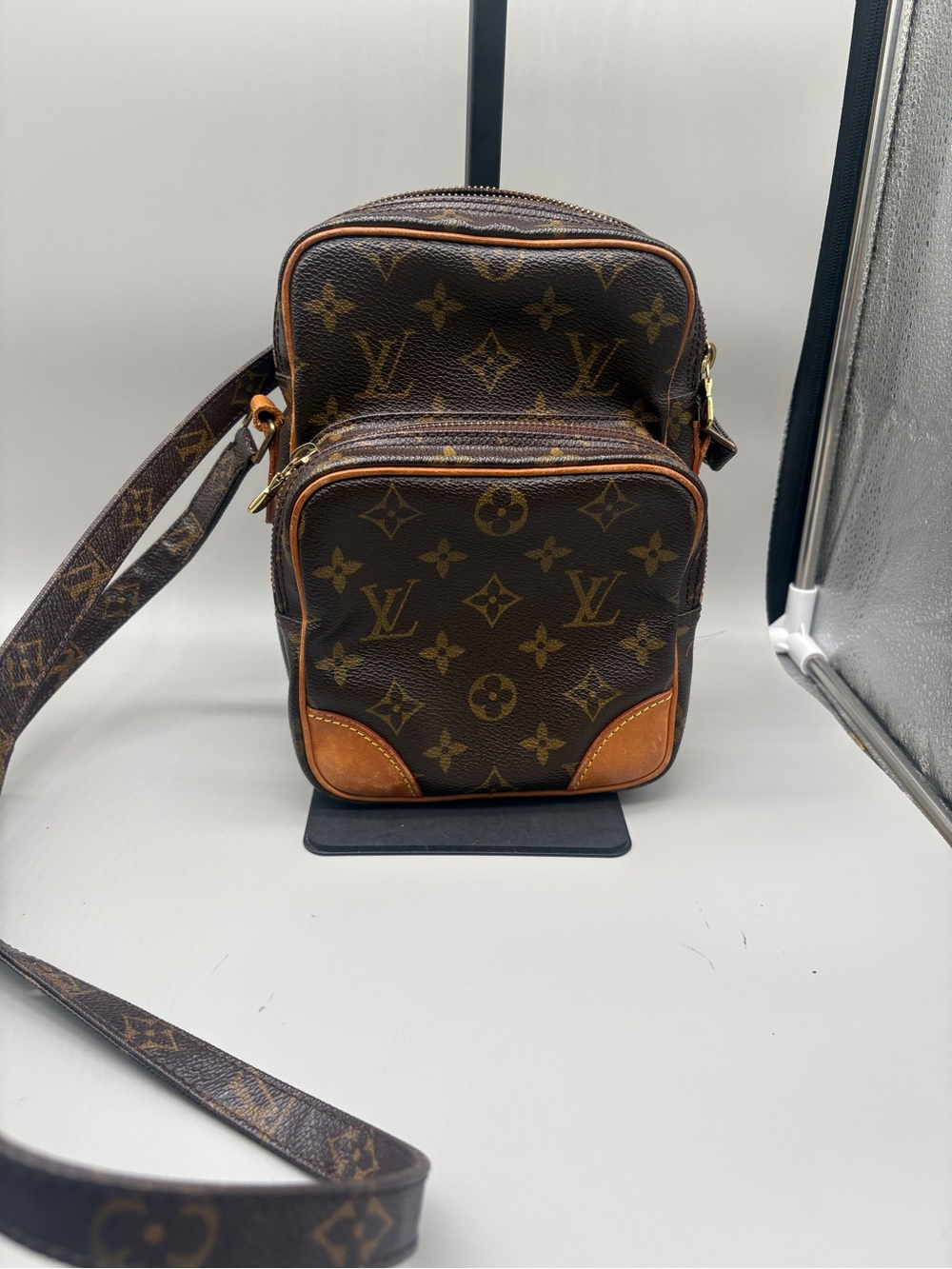 Louis Vuitton Amazone M45236 Monogram Vintage Crossbody Bag